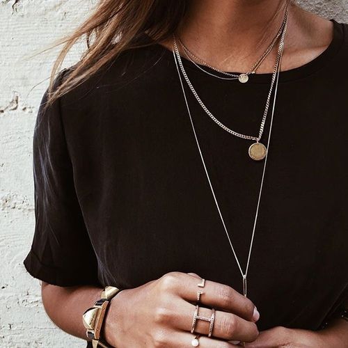 Layer Jewelry to Break Up A Solid Colour