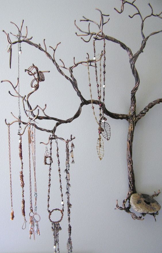 Ways to Store Jewelry - Jewelry Tree