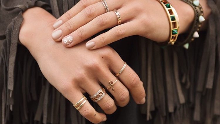 Mixing Silver and Gold Jewelry: How to Do it Right? | Jewelry Jealousy