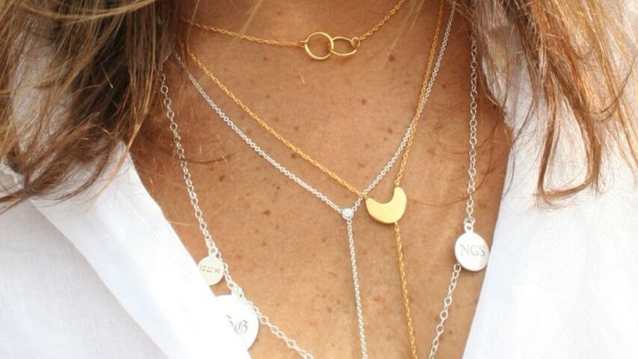 mixing gold and silver necklaces