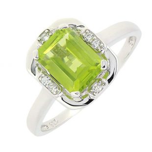 Vintage Style Sterling Silver Emerald Cut Genuine Peridot Ring (1.7 CT.T.W)