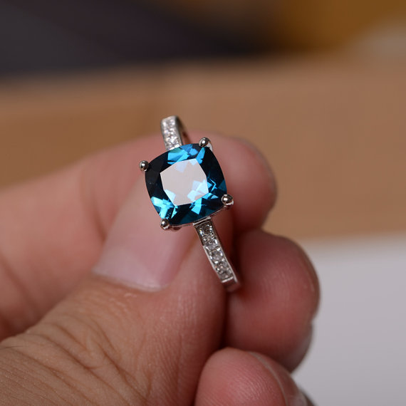 Blue Topaz Rings - Obsessed with November Birthstone Ring | JJ