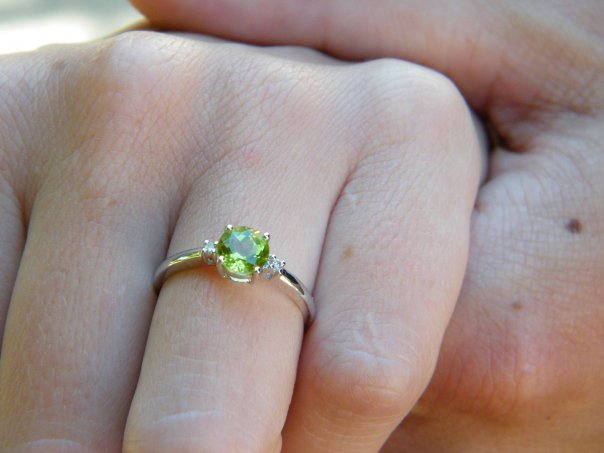 peridot gemstone ring