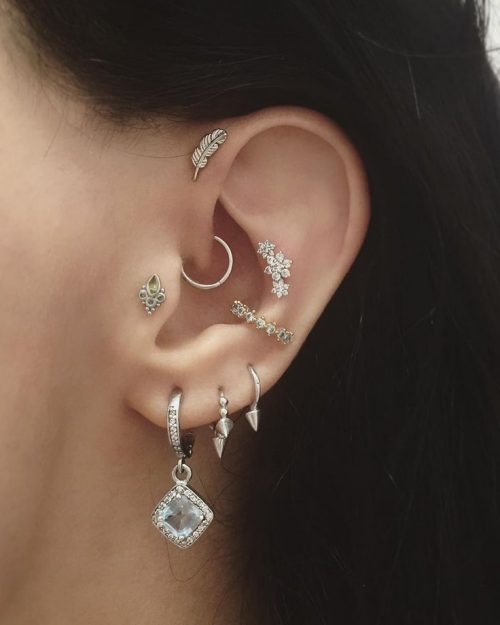 small hoop earrings 1