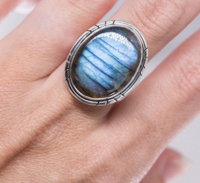 Labradorite Ring - Aurora