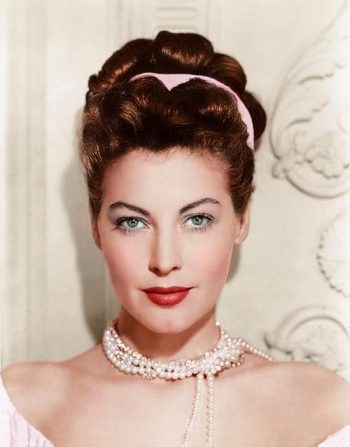 how much are pearls worth - Ava Gardner