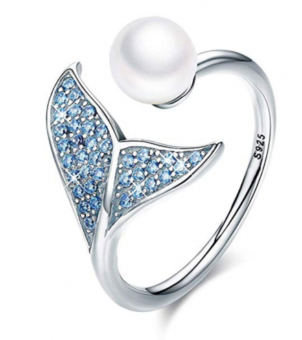 7. FOREVER QUEEN Mermaid Tail Ring