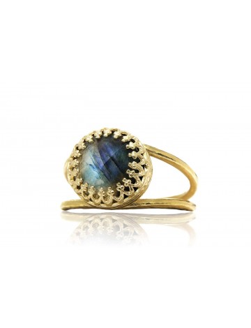  Stunning Labradorite Ring by Anemone Jewelry