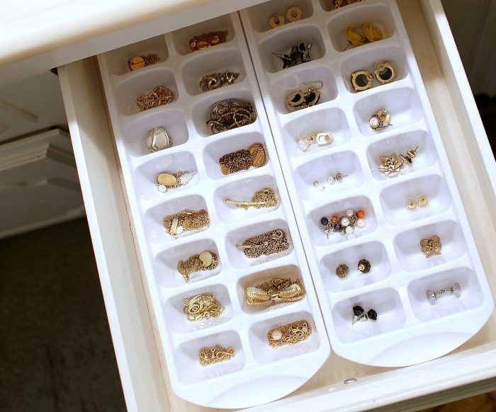 ice tray jewelry storage