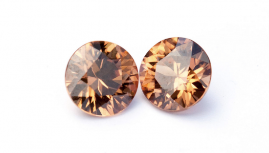 Orange zircons