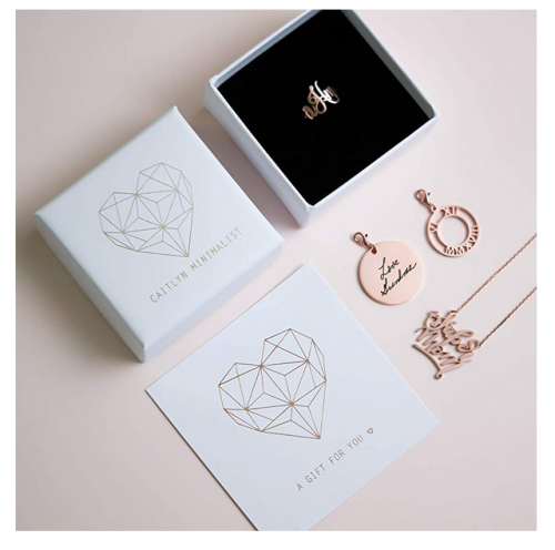 CaitlynMinimalist gift box