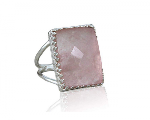 Anemone Elegant Rose Quartz Ring Side View