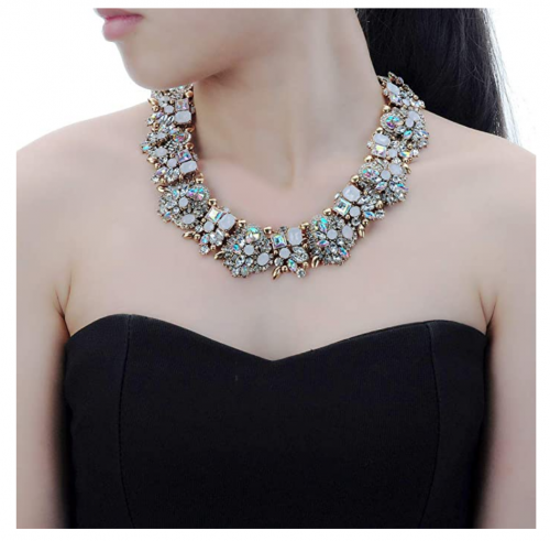 Jerollin Crystal Rhinestone Collar Necklace on Model