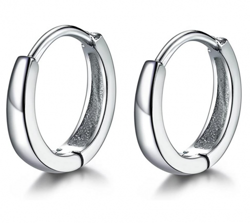 8 Cute Cartilage Hoop Earrings (2022!) | JewelryJealousy