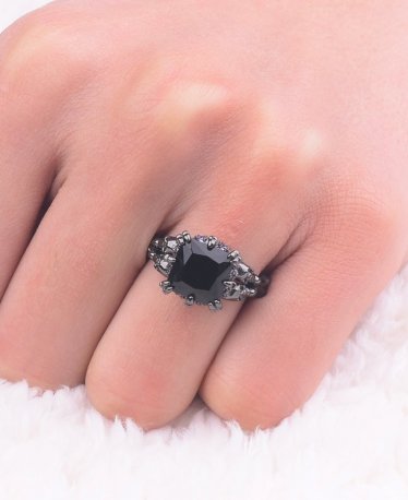 Fantastic Black Diamond Ring Picks That Still Bring Out a Whole Lotta Light!