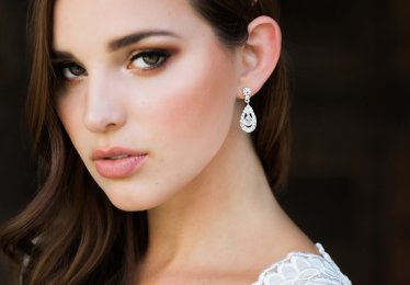 We Fell In Love With These 10 Bridal Earrings!