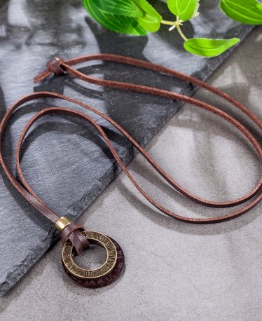 Best Men’s Leather Necklaces