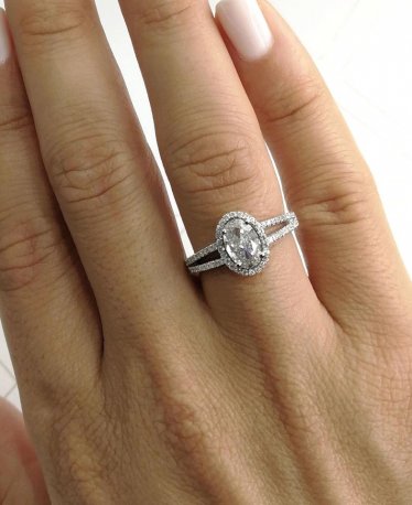 10 Split Shank Engagement Rings to Die For!