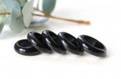 The 10 Most Beautiful Black Rings for Women!
