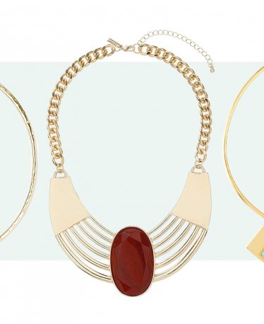 Go Simple and Bold with a Collar Necklace from Our Selection