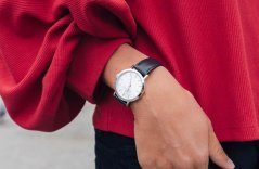 Check Out These Leather Watches for Women!
