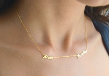 Looking for a Super Cute Name Necklace? We Found 10 for You to Pick From!