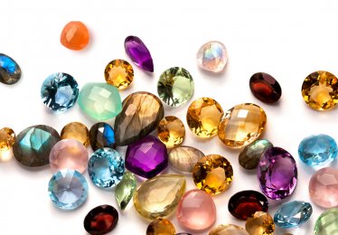 Semi-Precious VS Precious Stones: List & Price Points