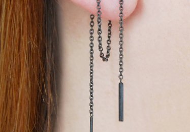 We Found the Perfect Threader Earrings!
