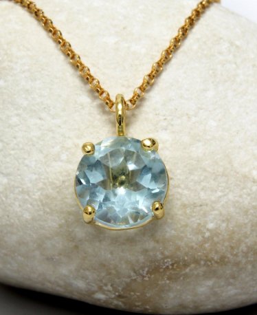 Topaz Stone, Meaning & Our Jewelry Picks!