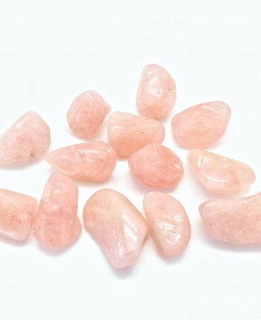 What is Morganite? Meaning, Stone Value and the Best Morganite Jewelry!